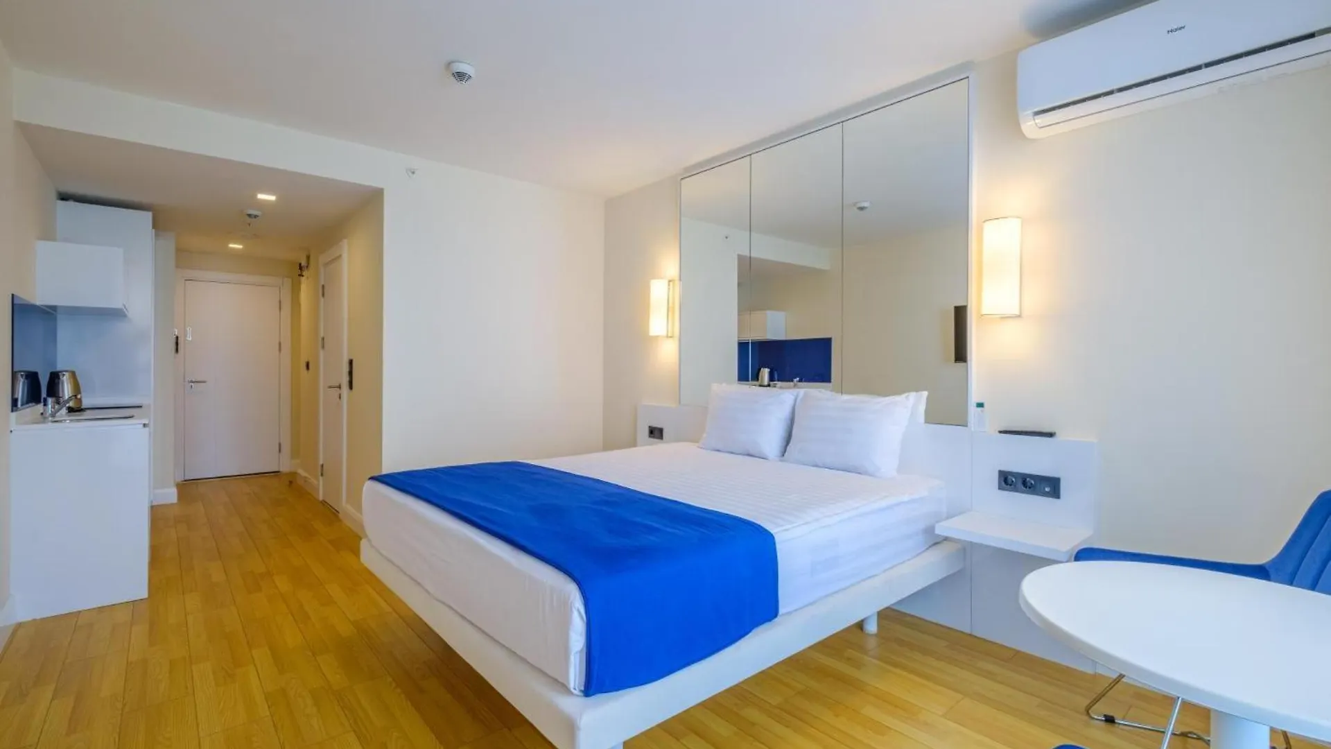 Apartment Orbi City Sea View Rooms Batumi
