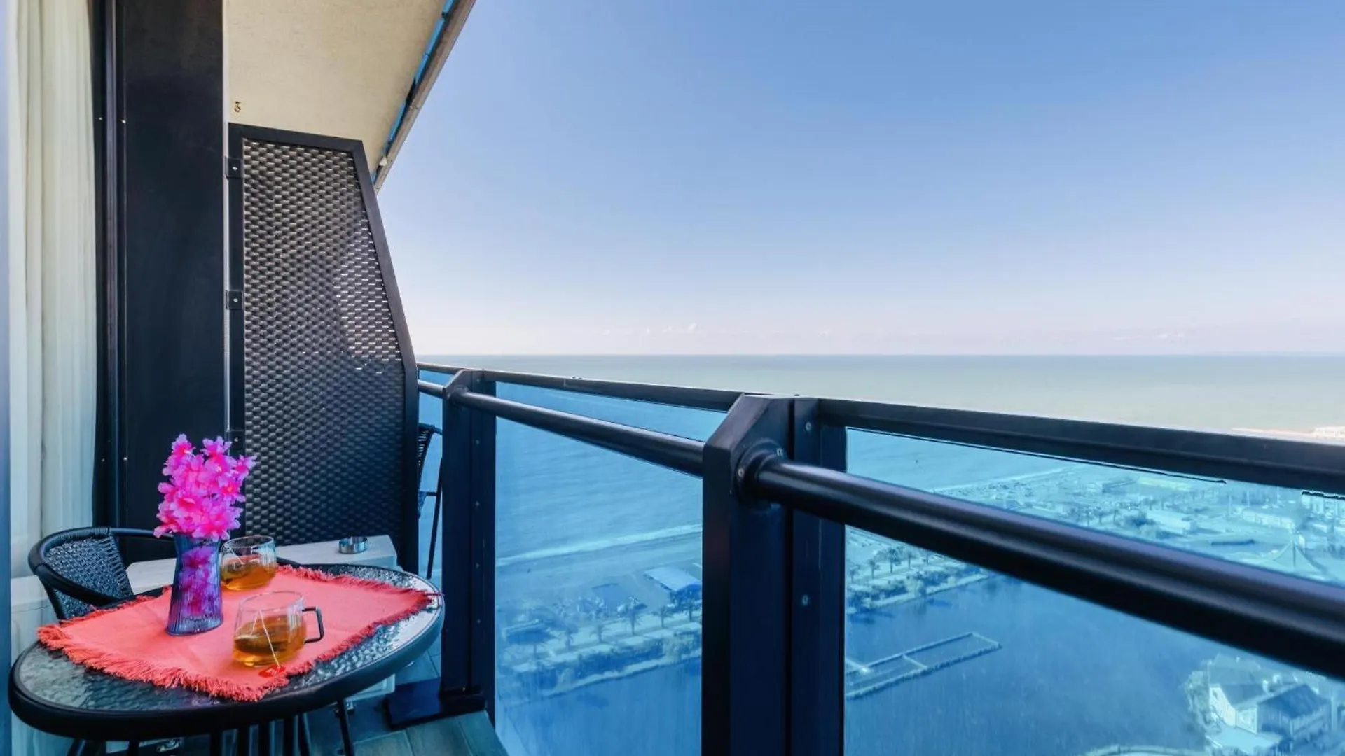 Orbi City Sea View Rooms Batumi