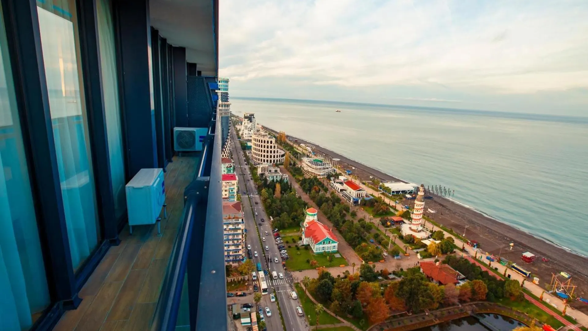 Orbi City Sea View Rooms Batumi