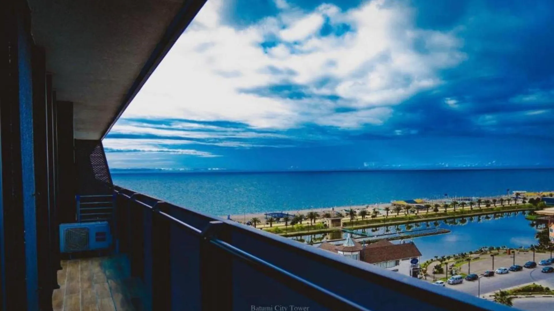 Orbi City Sea View Rooms Batumi
